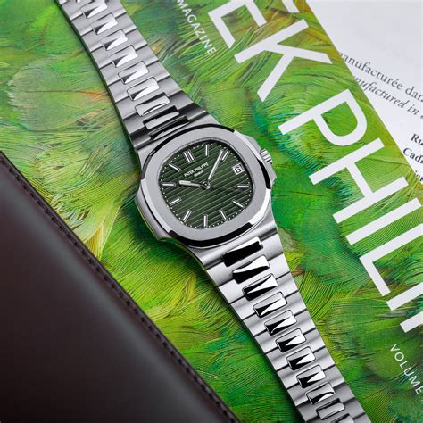 patek philippe 5711 prijs|patek philippe nautilus 5711 green.